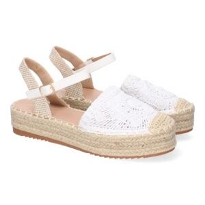 Sandalias planas mujer blancas pala bordada y cerrada con punta de rafia TF3307