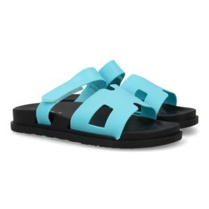 Chanclas de mujer pala moderna azul con cierre velcro 2Q43