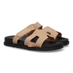 Chanclas de mujer pala moderna kaki con cierre velcro 2Q43