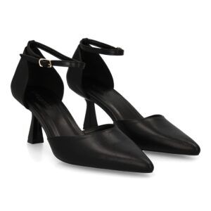 Zapato de salón con cierre de hebilla color negro