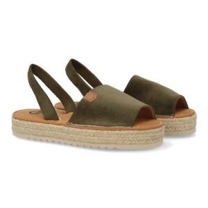 Sandalias estilo menorquina con plataforma color verde